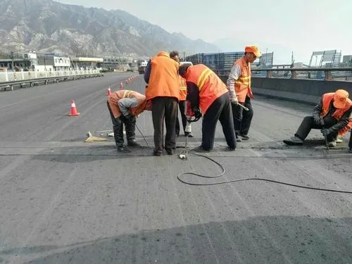 代县道路桥梁病害治理